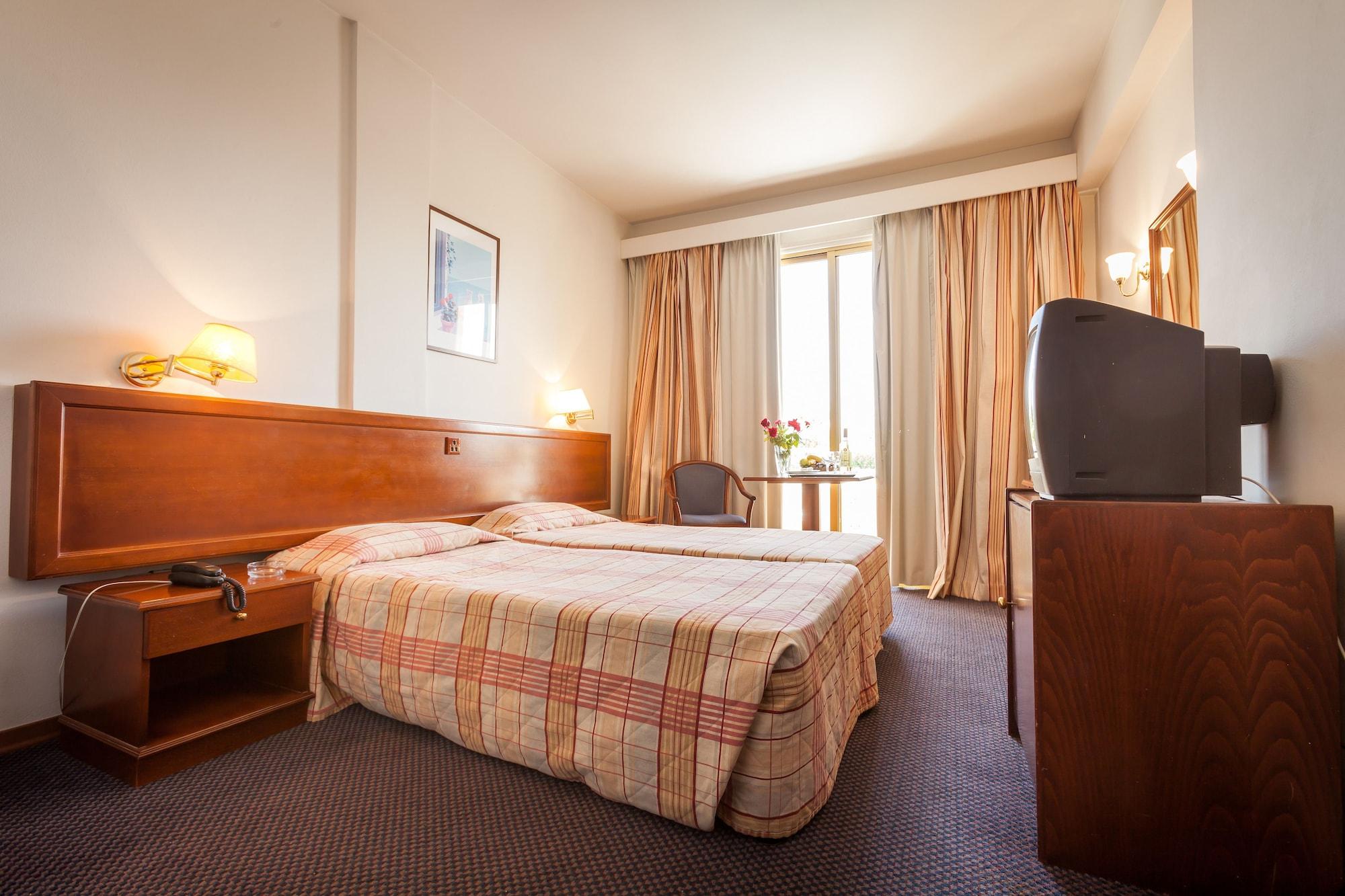 Crown Resorts Henipa Larnaca Dış mekan fotoğraf