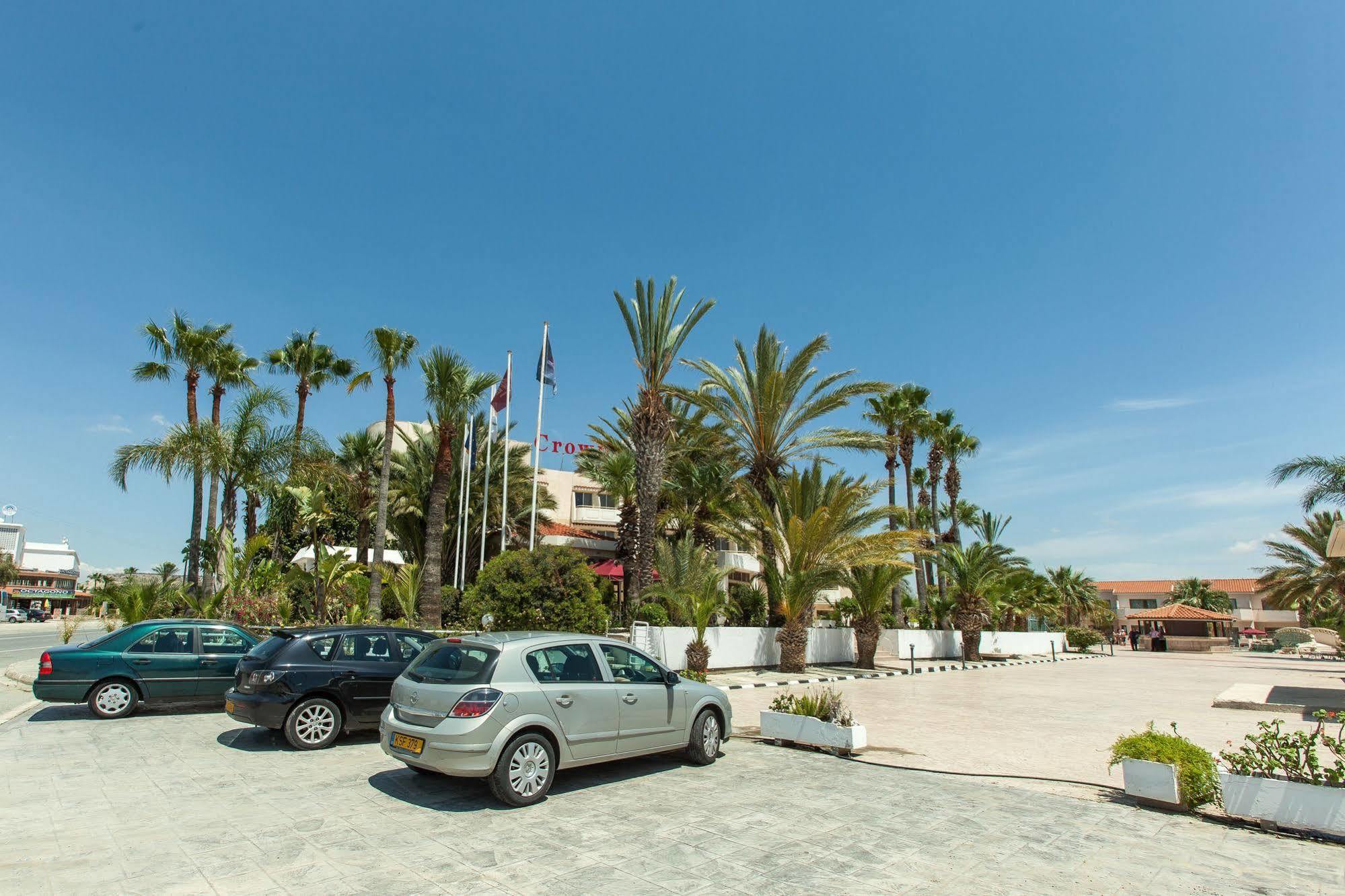 Crown Resorts Henipa Larnaca Dış mekan fotoğraf